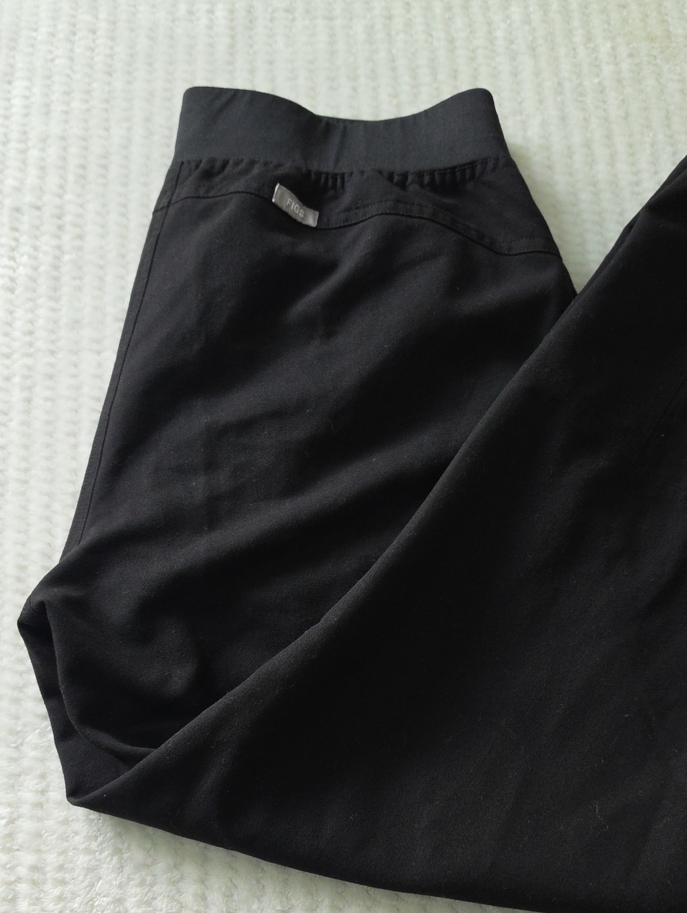 Figs Black Performance Scrub Pants